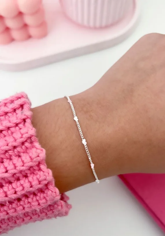 Pulseira Grumet Coraçõezinhos — Banhado a Prata 925