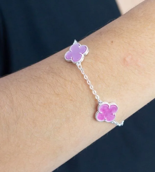 Pulseira Três Trevos Virgínia Rosa — Banhado a Prata 925