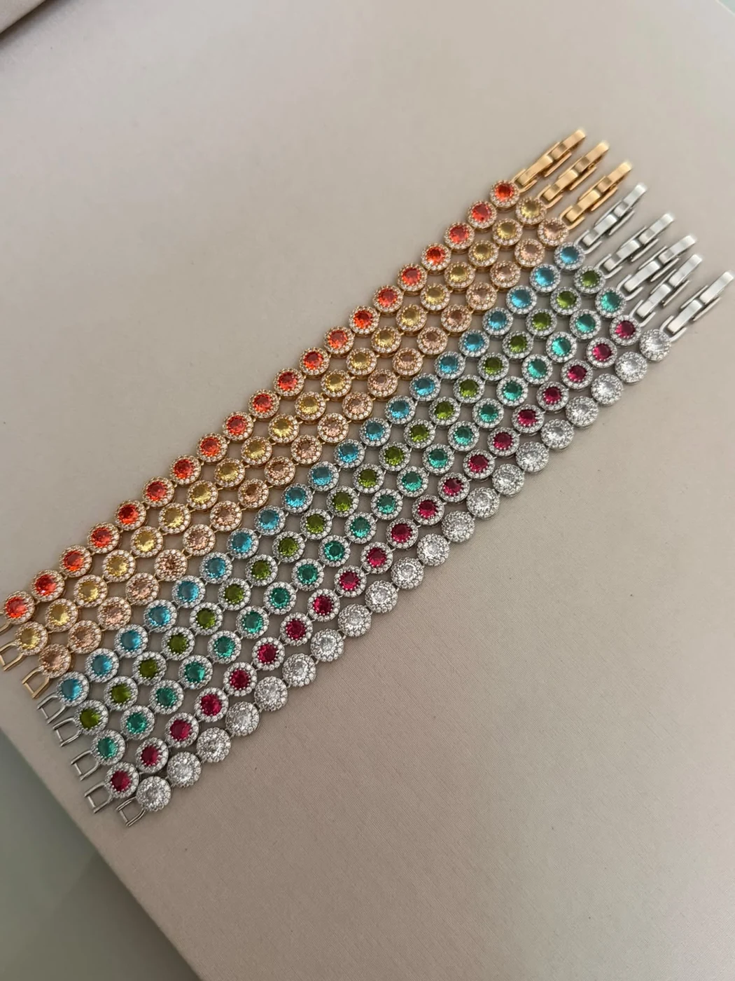 Pulseiras Inspirações Swarovski