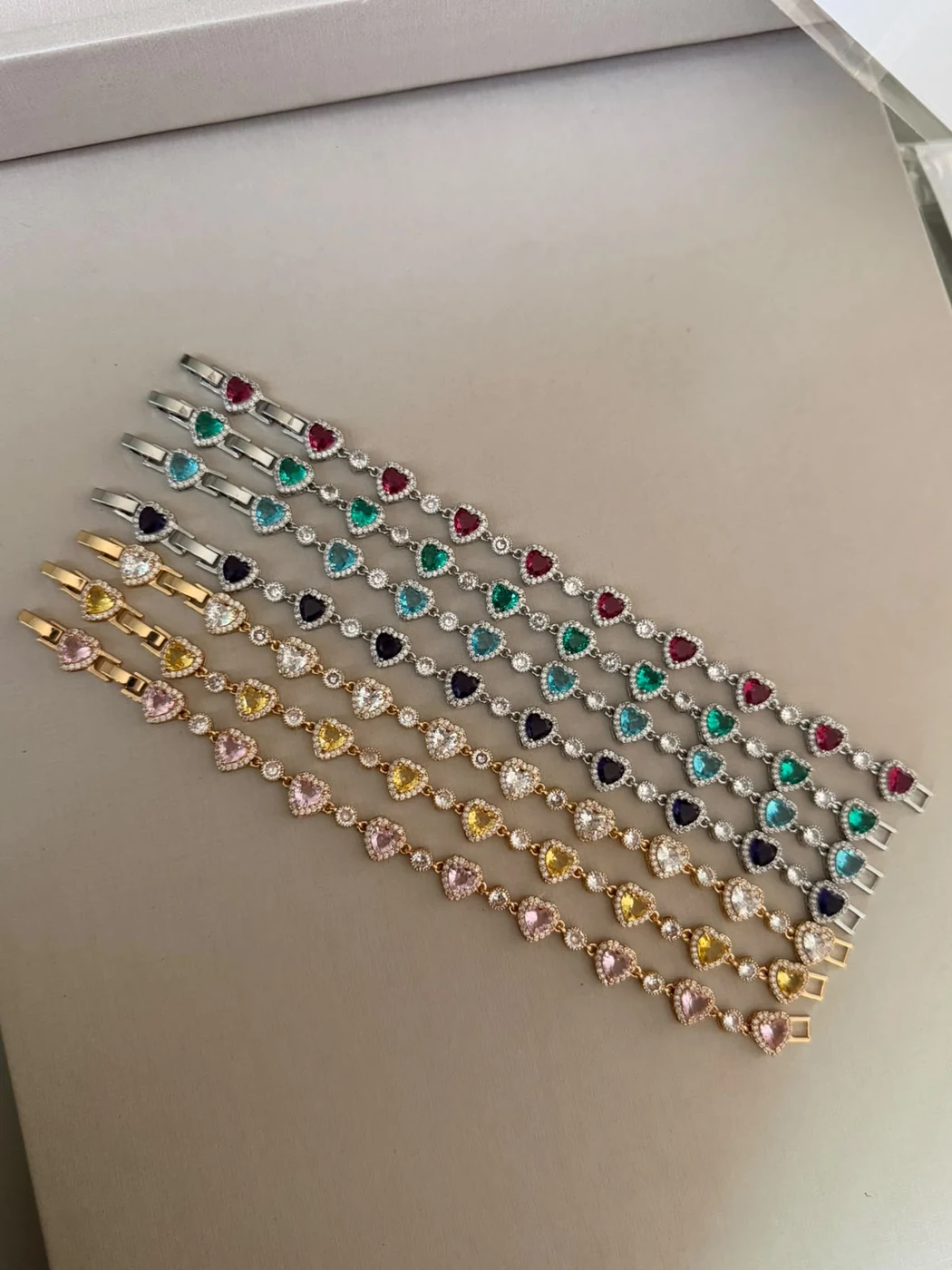 Pulseiras Preciosas de Coração